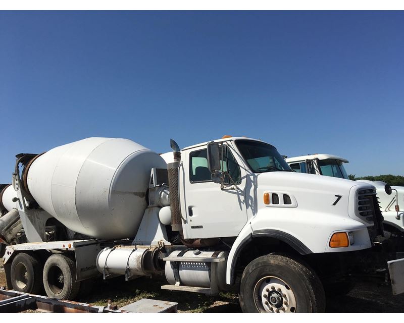 2006 Sterling LT9500 Mixer / Ready Mix / Concrete Truck For Sale