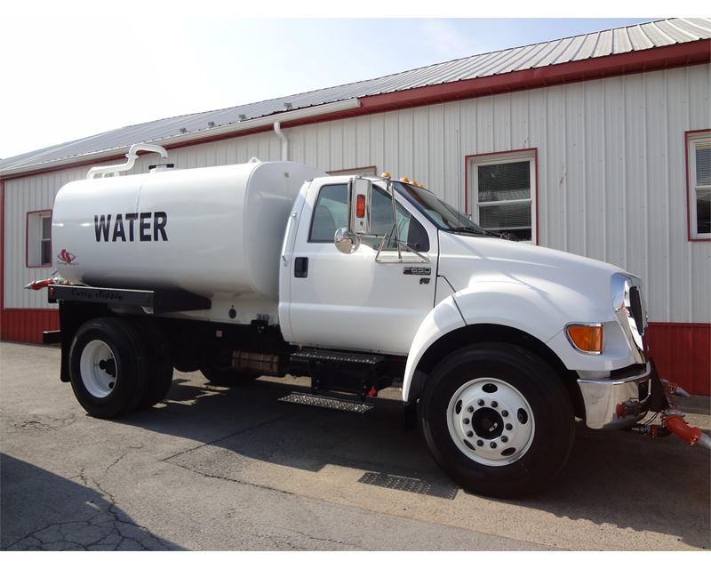 Watering tanks for ford trucks #3