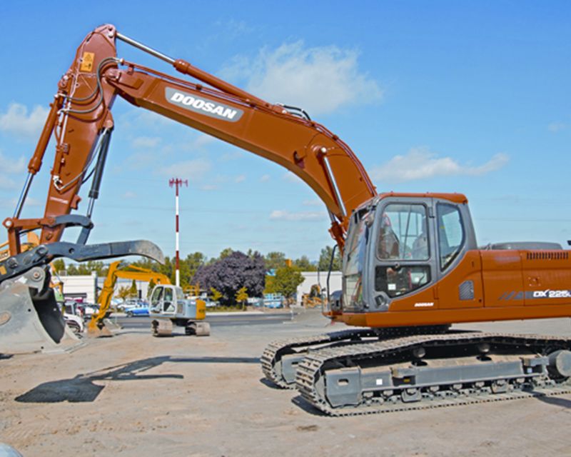 2011 Doosan DX225LC Excavator For Sale - Portland, OR ...