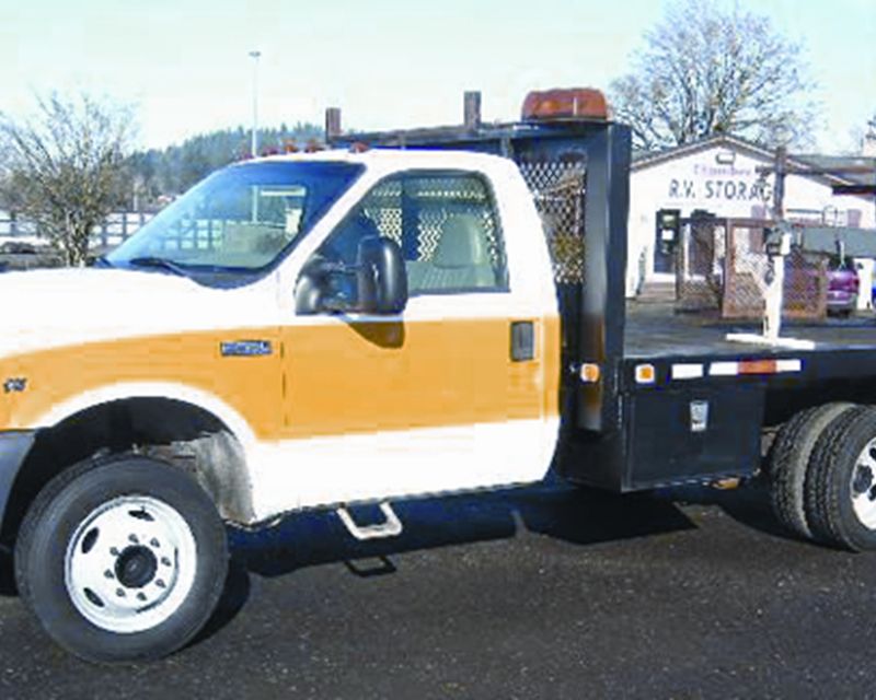 1999 Ford flatbed truck #7