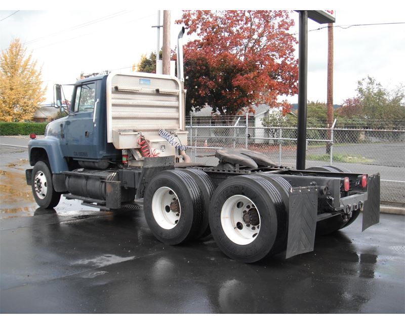 1997 Ford lt9000 #10