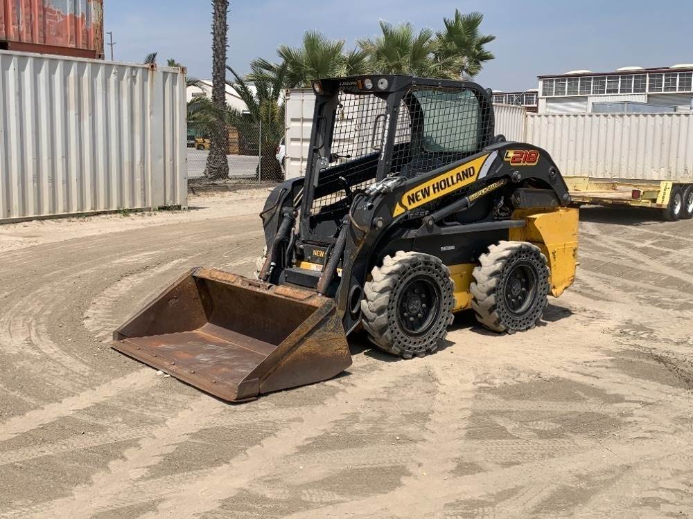 New Holland L218 skid steer