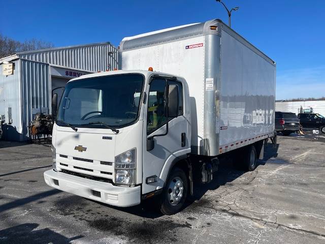 Chevrolet Izuzu Box Delivery Truck for Sale