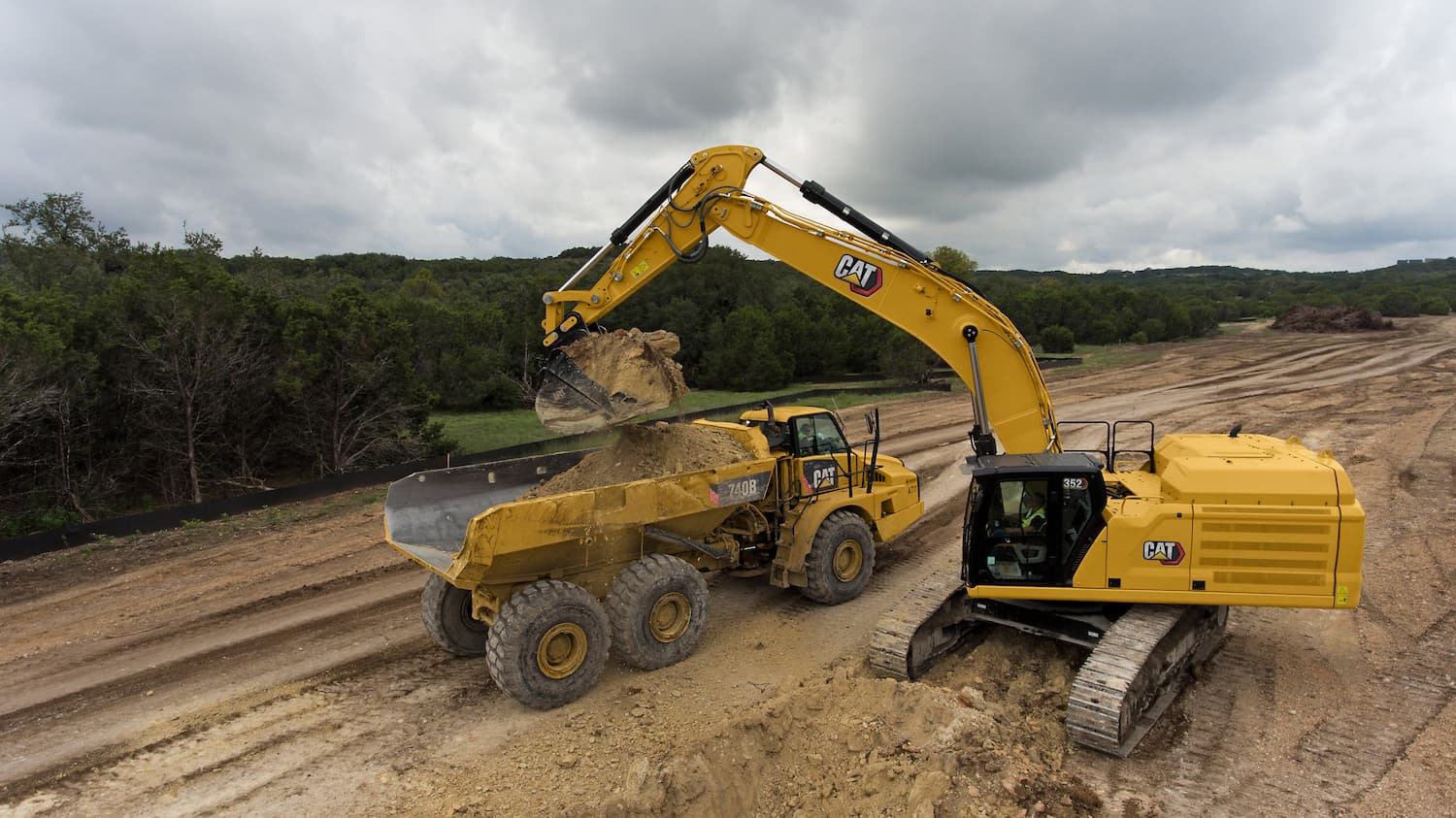 cat 352 excavator