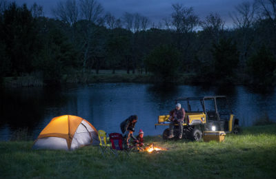 Cat 5-seat utility vehicle at night