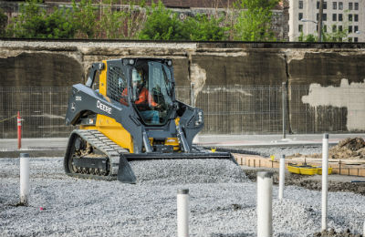 John Deere On-Board Grade in action on gravel