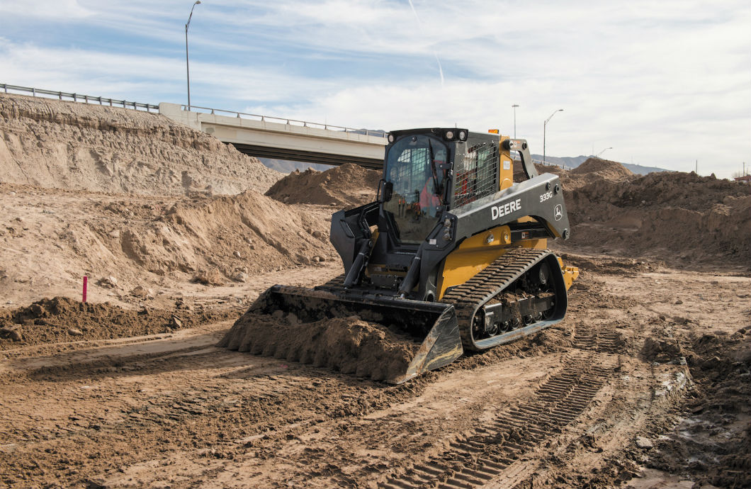 John Deere On-Board Grade in action on job site 