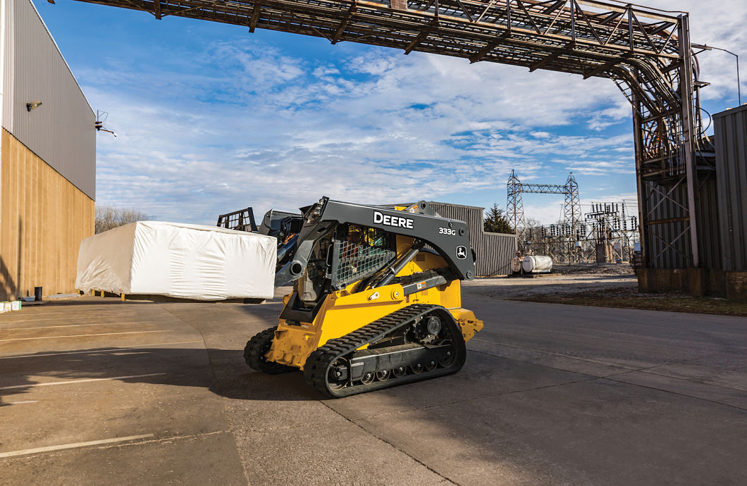 John Deere Worksite Pro Pallet Forks in Action