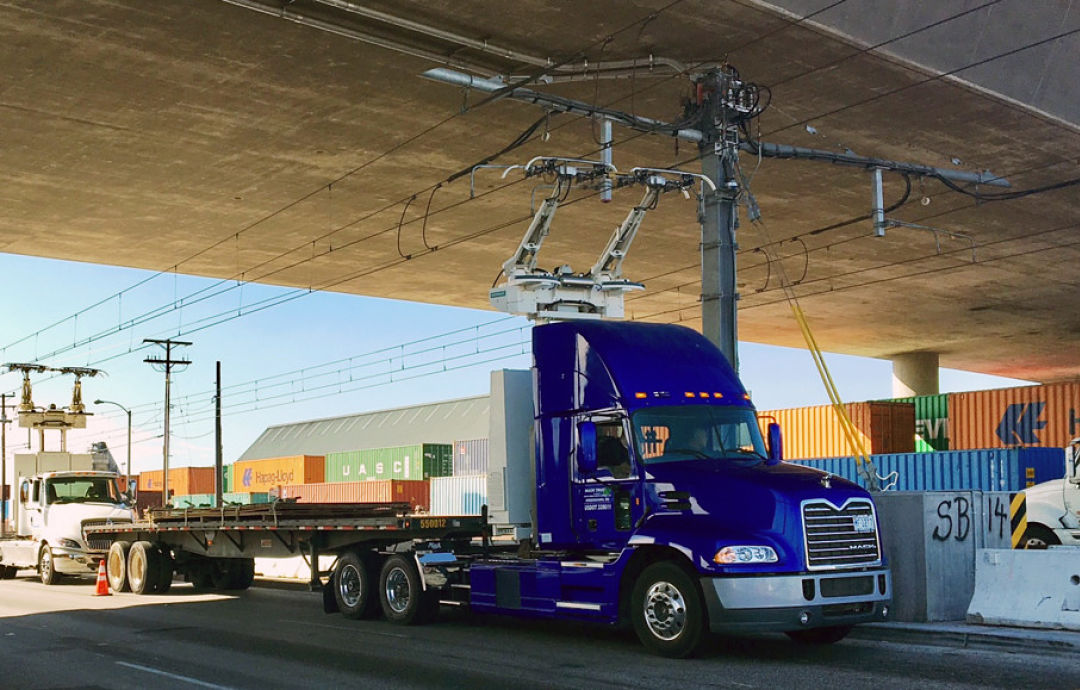 Mack Demos Catenary Vehicle Prototype