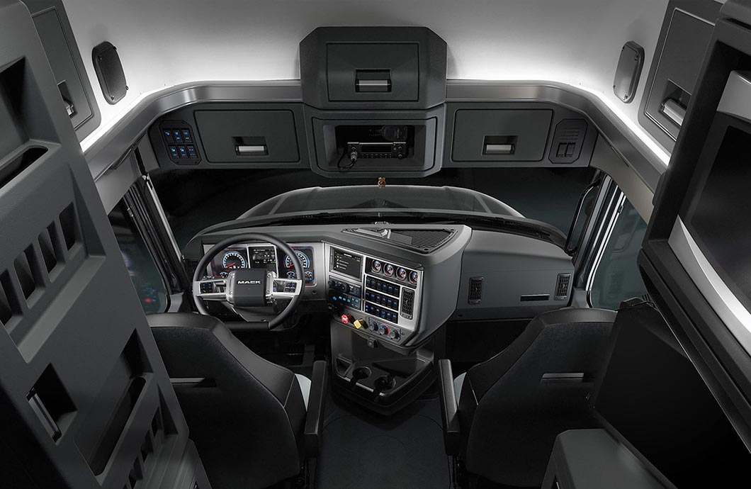 Mack Anthem 2017 Interior Driving