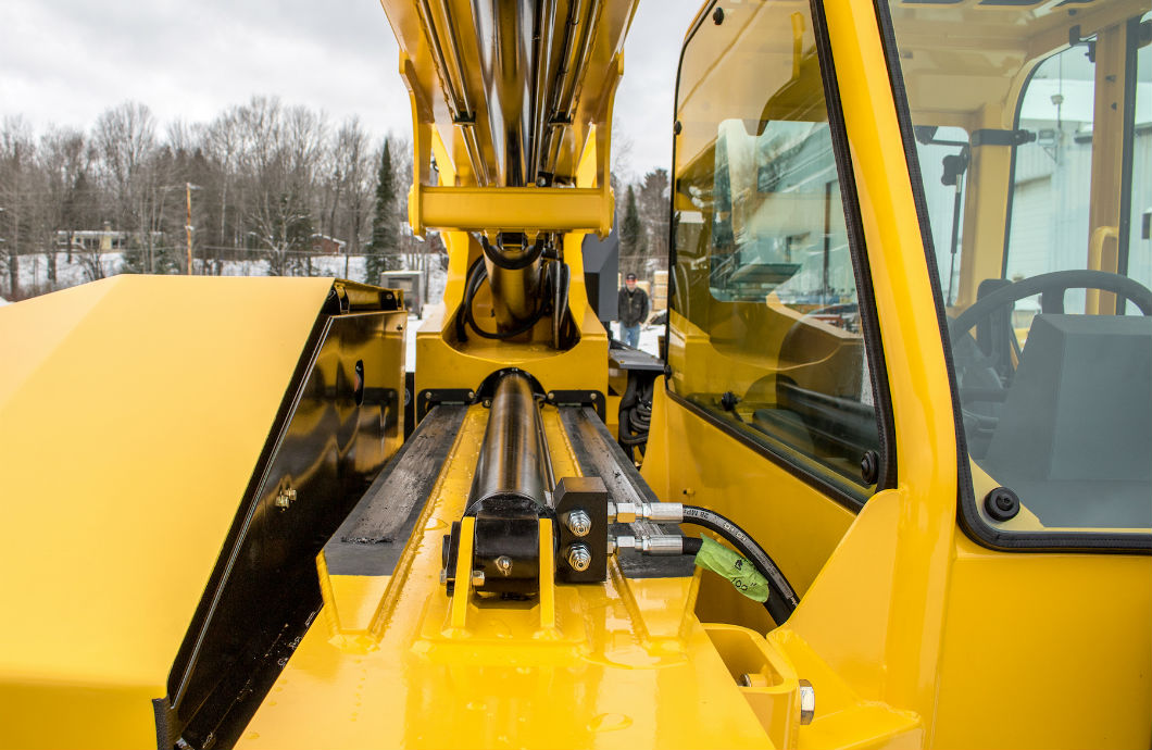 Pettibone T944X Telehandler Close-up