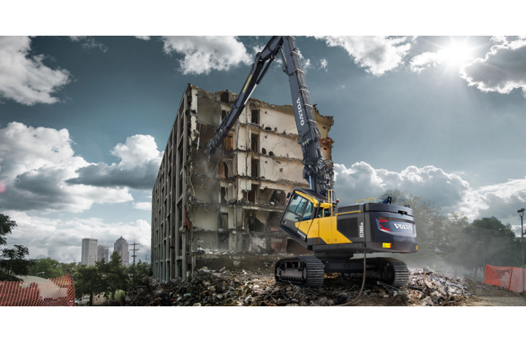 Volve Demolition Excavator