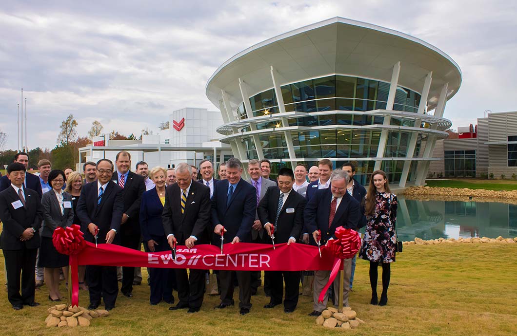 YANMAR EVO CENTER Ribbon Cutting